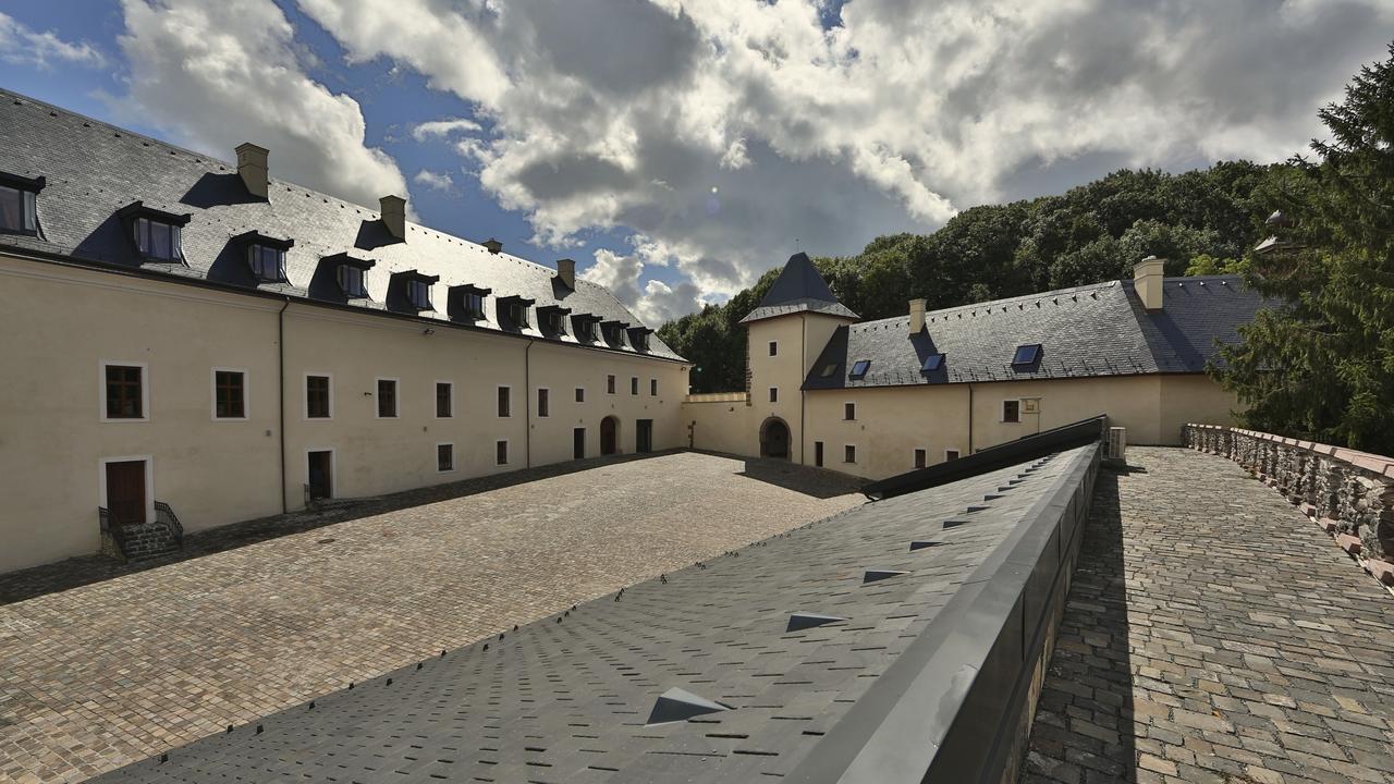 Hotel Grand Viglas Zvolen Exterior foto