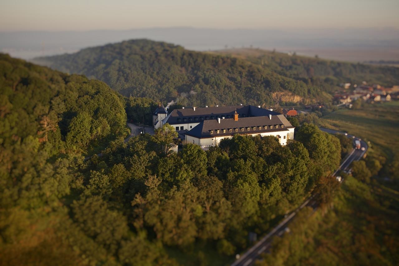 Hotel Grand Viglas Zvolen Exterior foto